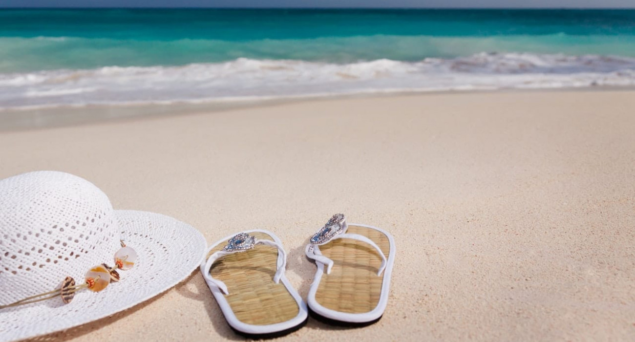 beach-coast-flip-flops-65900